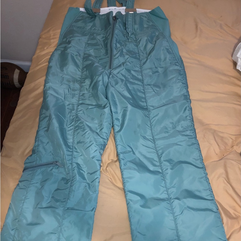 Mountain Goat ski bib by White Stag - Men’s 36, insulated, great shape!